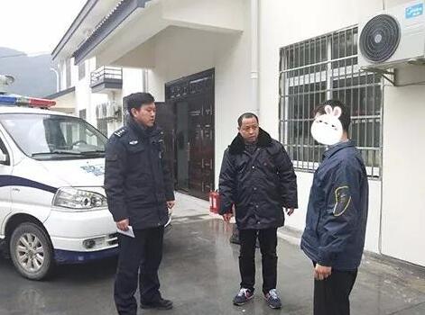 杭州警方雪夜发现“穷游驴友”：两年在全国被